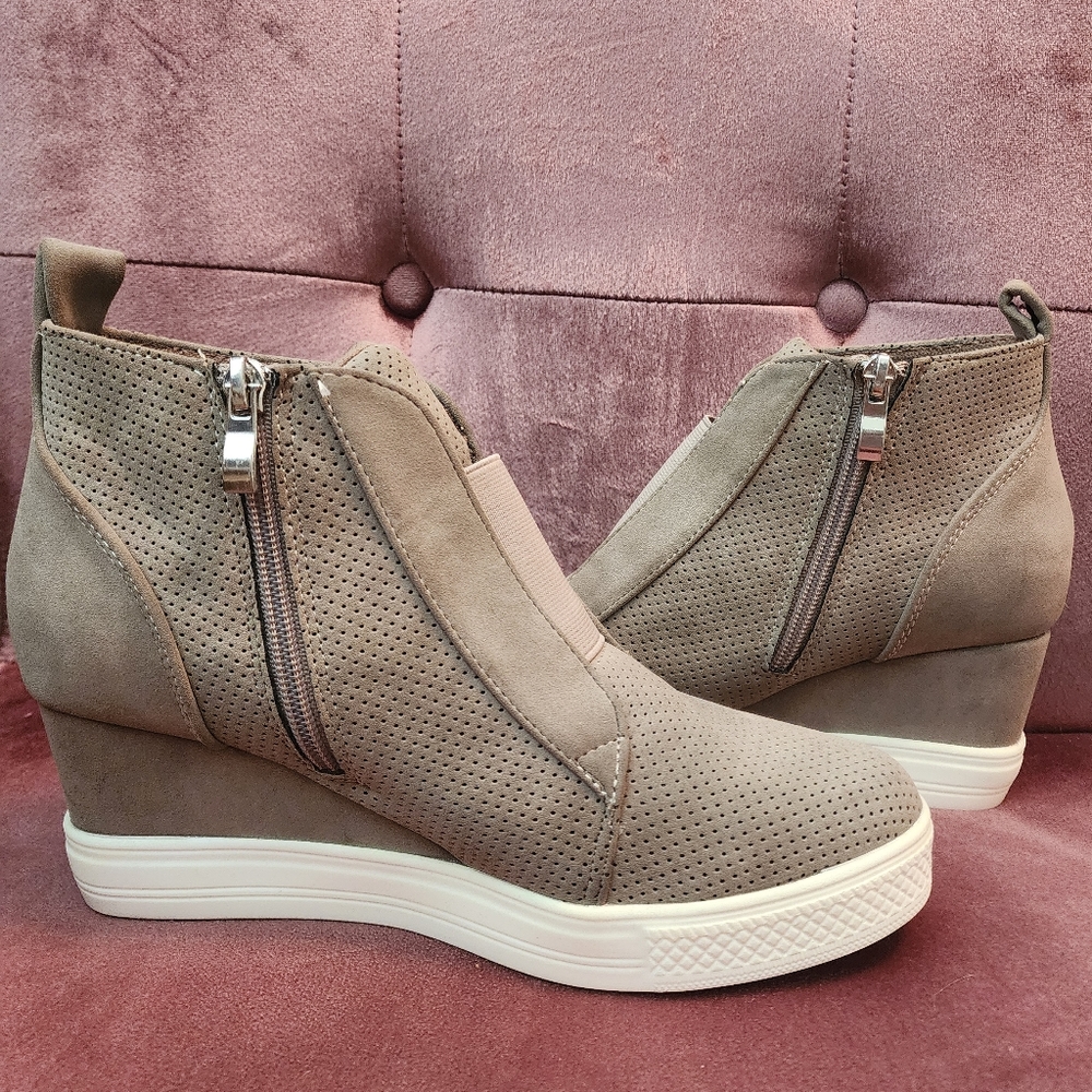 Ccocci Wedge Sneaker